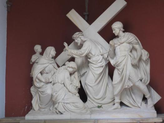 8. Station: Jesus tröstet die weinenden Frauen